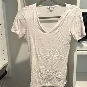 Amisu White V-Neck Short Sleeve Tee